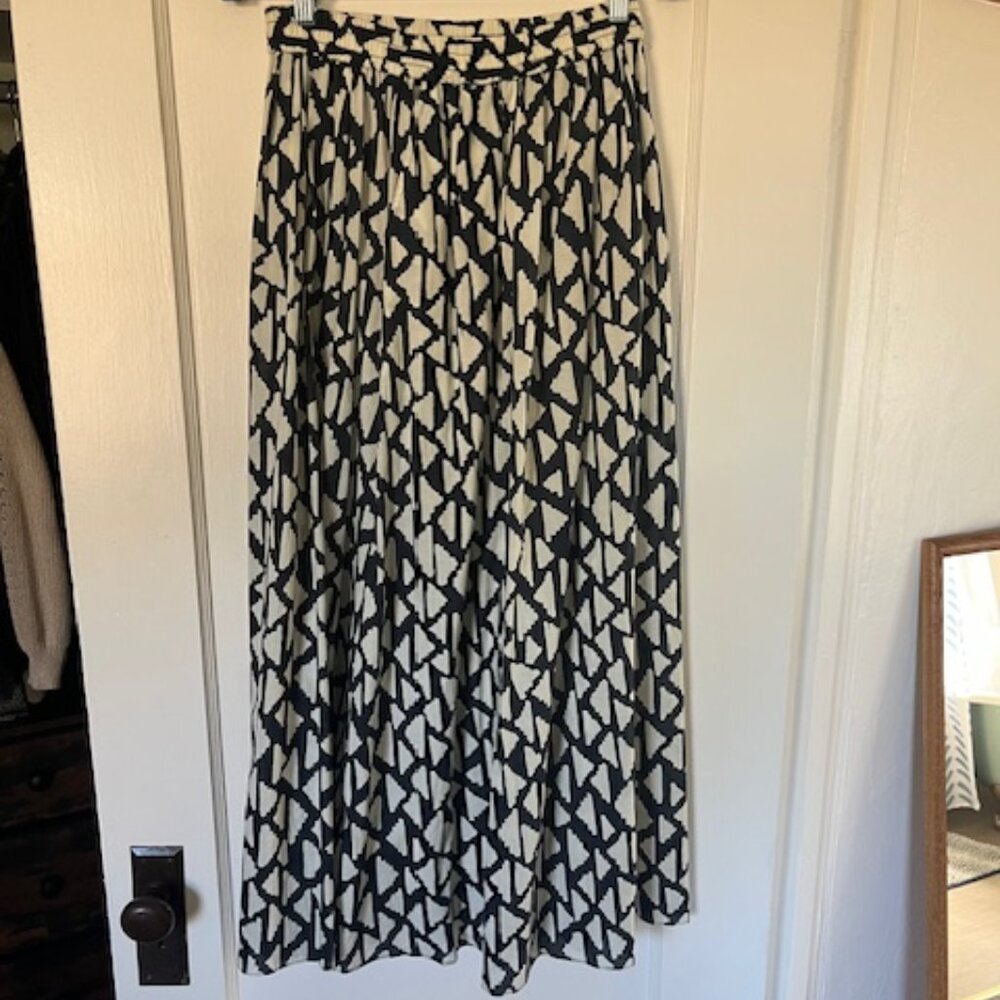 Zara Printed Midi Skirt